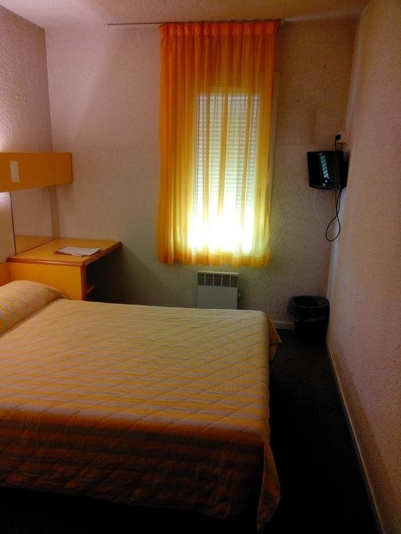 Hostal - Restaurante Asador Esperanza Χουέσκα Δωμάτιο φωτογραφία