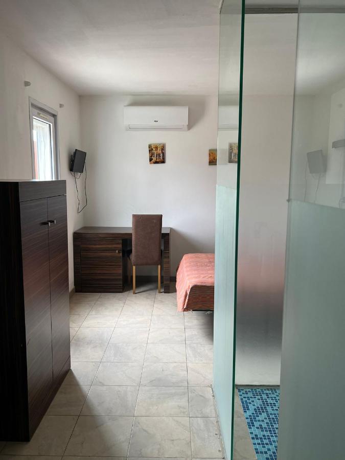 Hostal - Restaurante Asador Esperanza Χουέσκα Εξωτερικό φωτογραφία