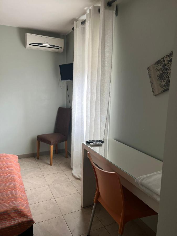Hostal - Restaurante Asador Esperanza Χουέσκα Εξωτερικό φωτογραφία